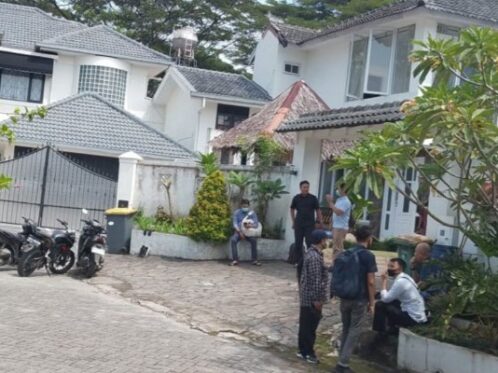 KPK Geledah Rumah Eks Kadis PUPR Sumut, Terkait Proyek Jalan Rp231,8 Miliar